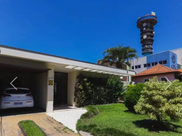 Casa para Venda em Curitiba - 2