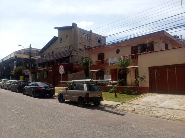 Casa comercial para Venda em Curitiba - 4