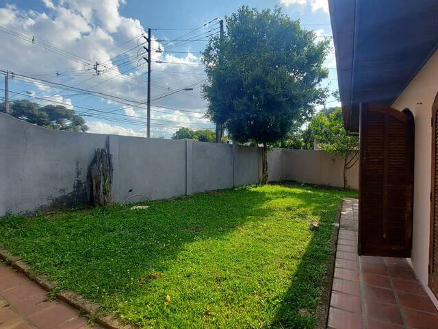 Casa para Venda em Curitiba - 2