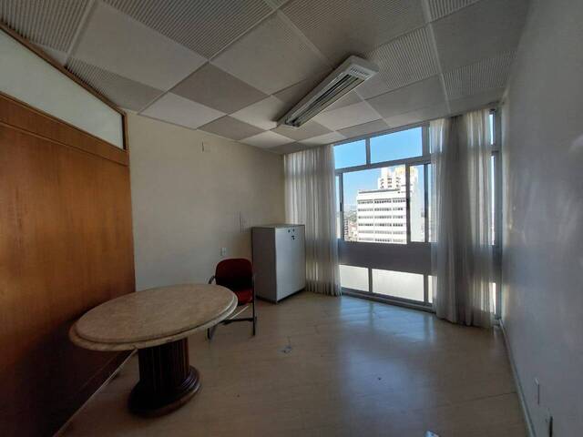 #548 - Conjunto Comercial para Venda em Curitiba - PR