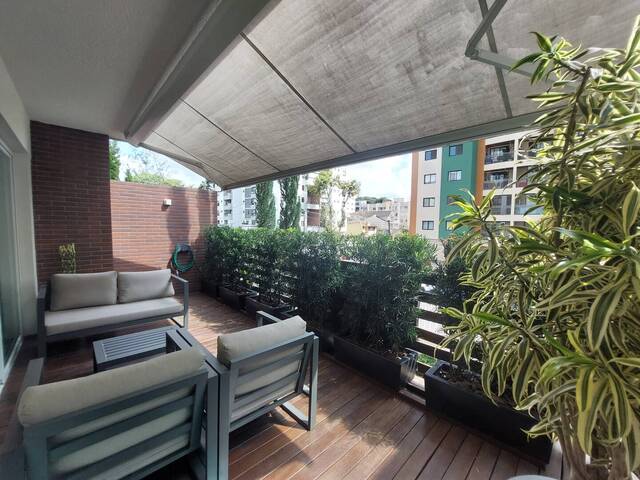#554 - Apartamento para Venda em Curitiba - PR - 2