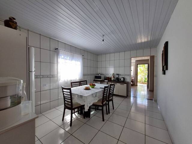 Casa para Venda em Fazenda Rio Grande - 4