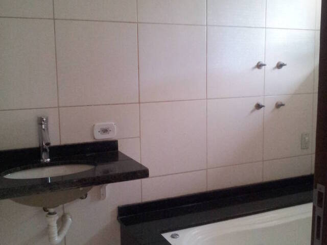 Casa para Venda em Curitiba - 4