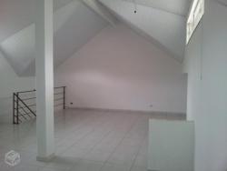 Sobrado para Venda em Curitiba - 4